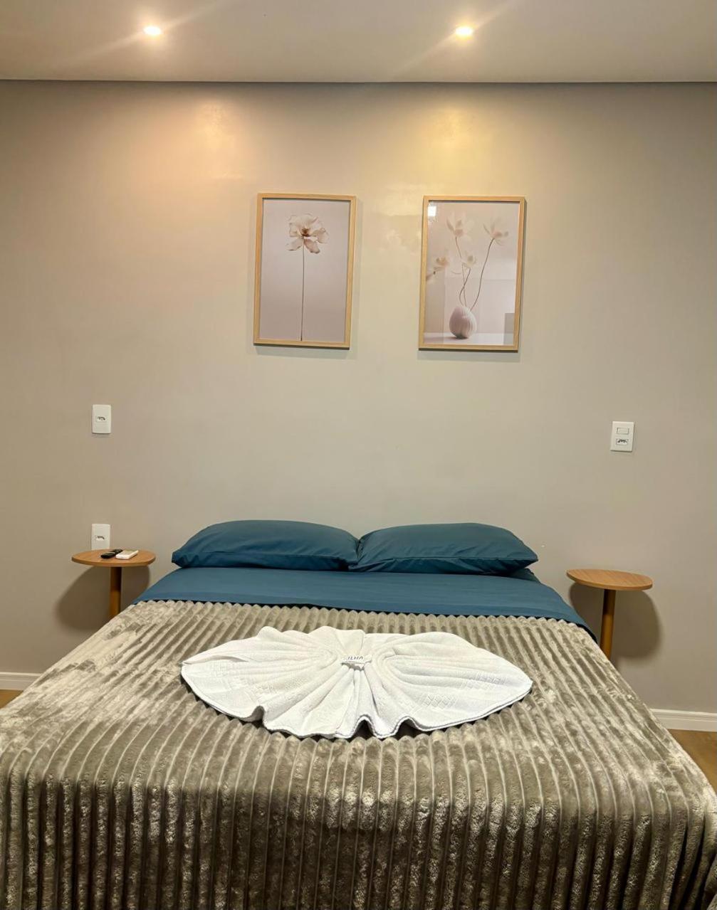 Hotelcity 布吕斯克 外观 照片