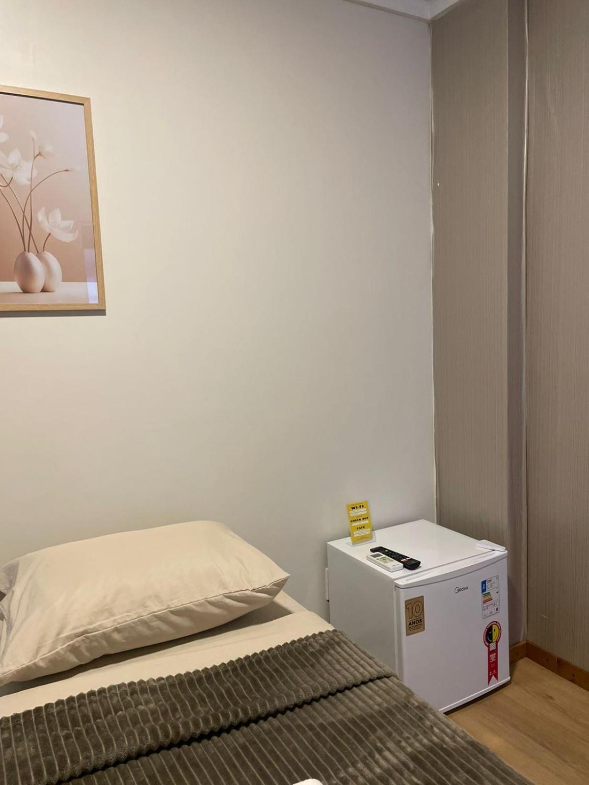 Hotelcity 布吕斯克 外观 照片